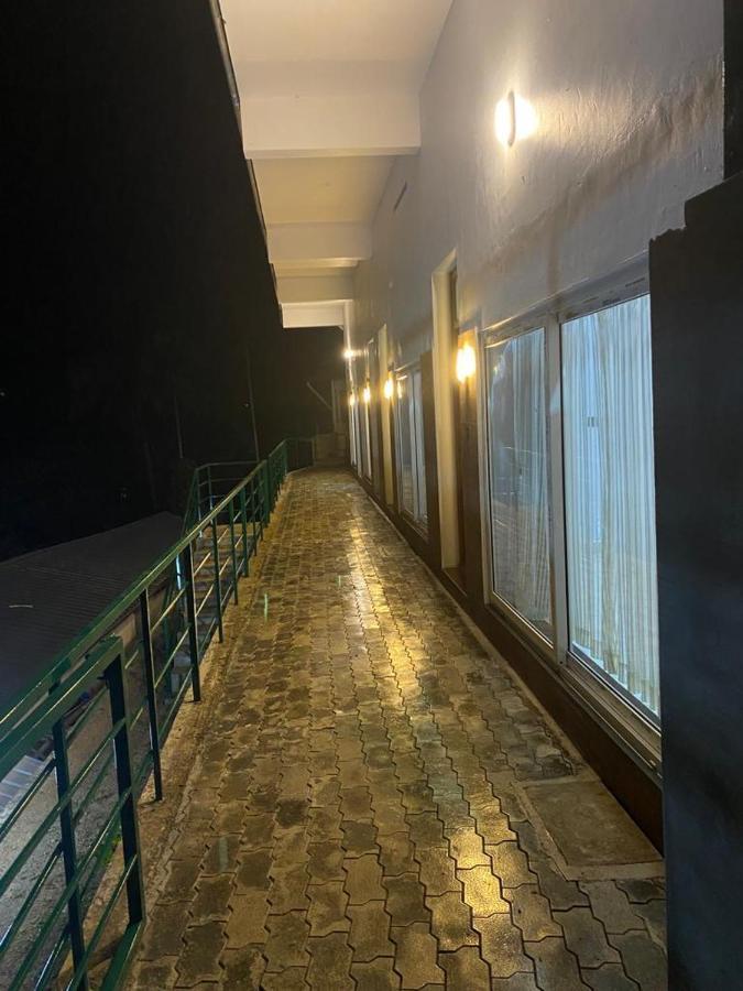 Earth Lounge Resort Вагамон Экстерьер фото